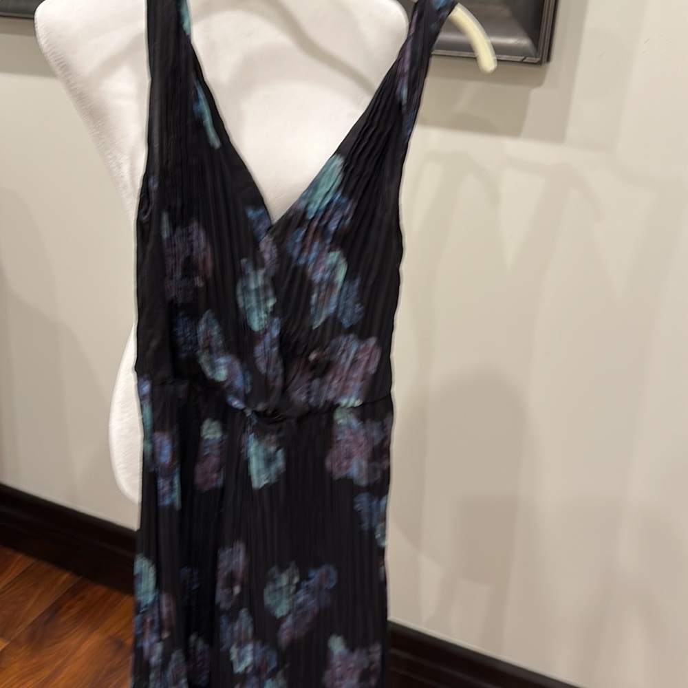 Vince Black Midi Dress with Blue and Purple Floral Print - Picture 4 of 5